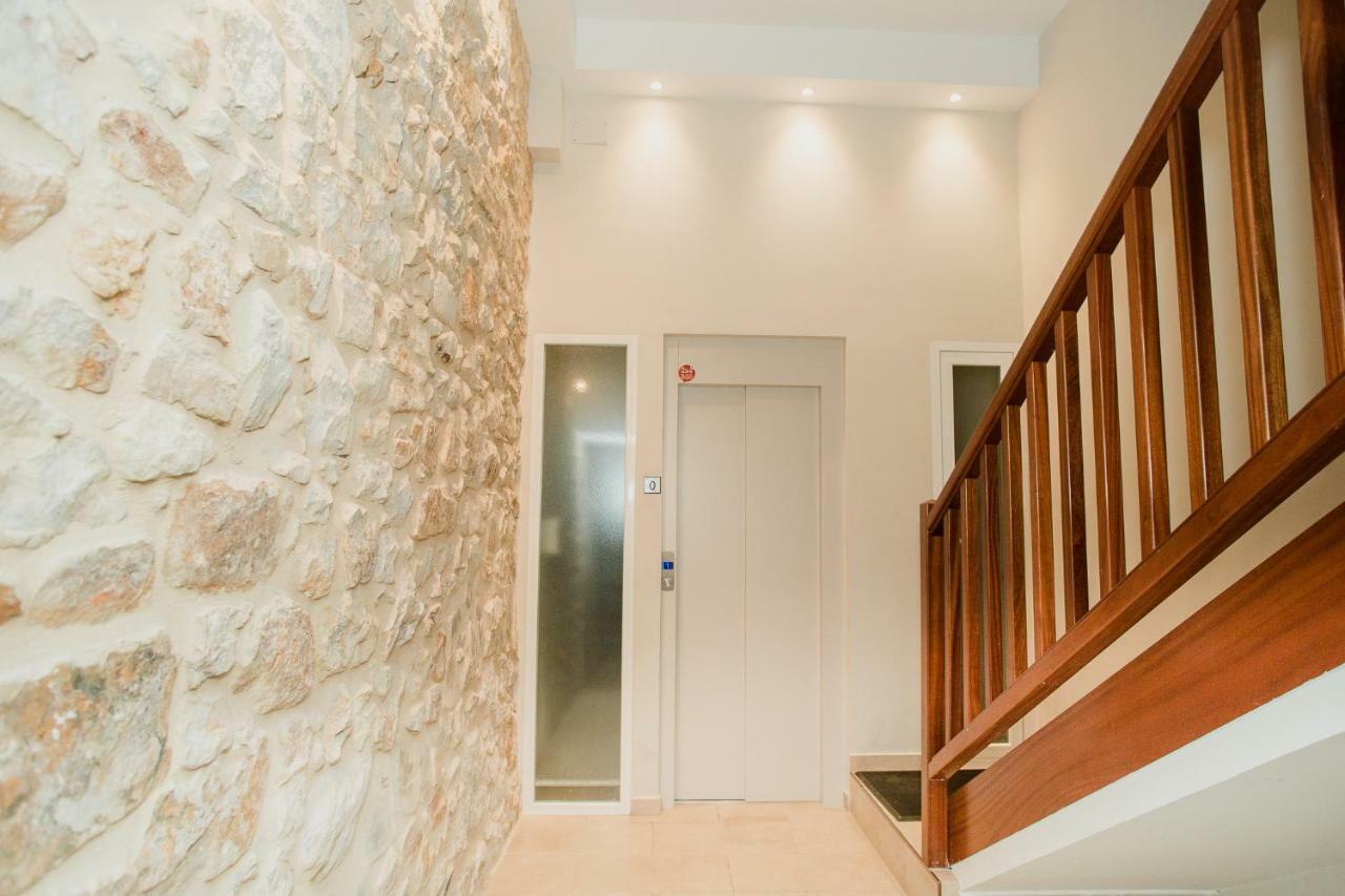 Apartment Between Old Town & Guggenheim!! Private Parking 毕尔巴鄂 外观 照片